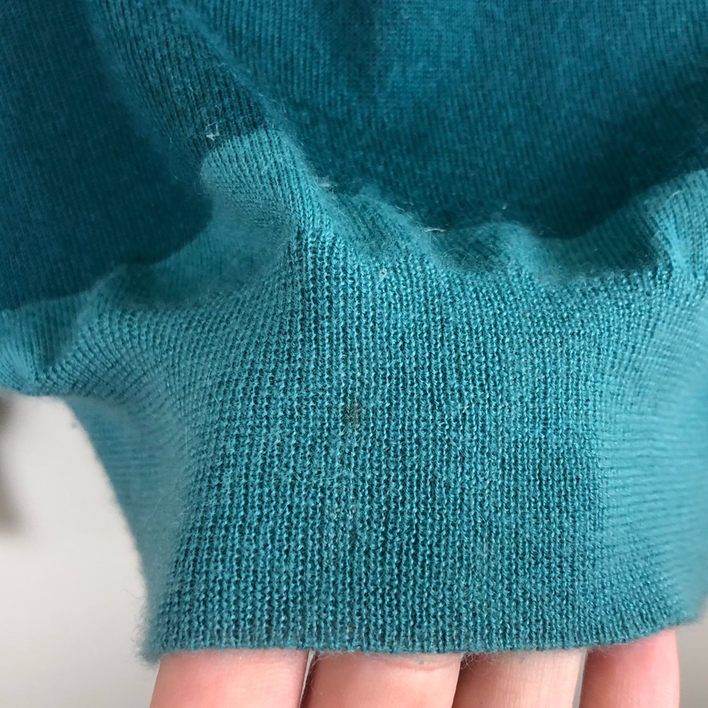Gucci Two Toned Turtleneck Knit Sweater - Picture 9 of 9